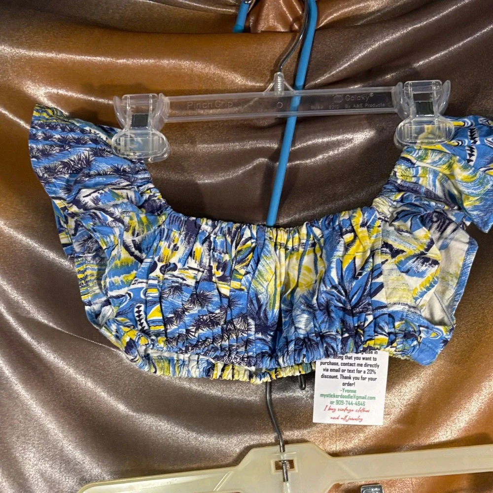 Vintage 50’s Hawaiian‎ Floral Blue and Yellow Childs Shorts set box G